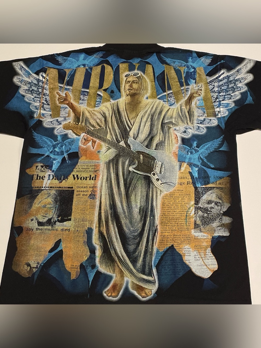 NIRVANA AOP DOUBLE SIDED KURT COBAIN T SHIRT (LARGE) - Picture 5 of 6